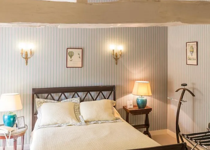 Logis Les Pigeons Blancs Cognac